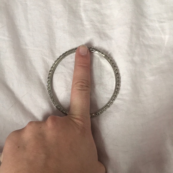 2for$10✨ Cubic zirconium bangle - Picture 3 of 3